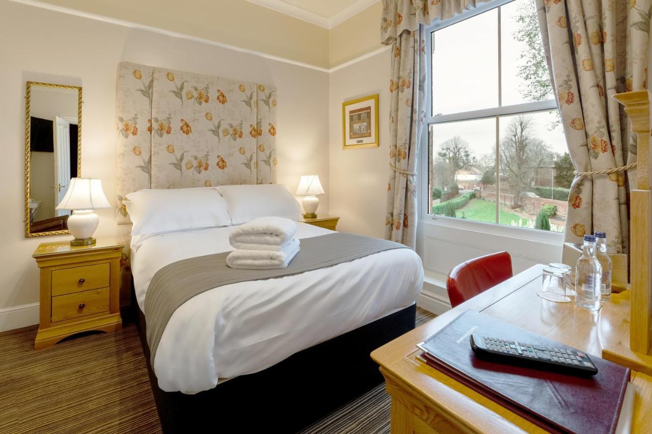 Charades Guest House Hereford Luaran gambar